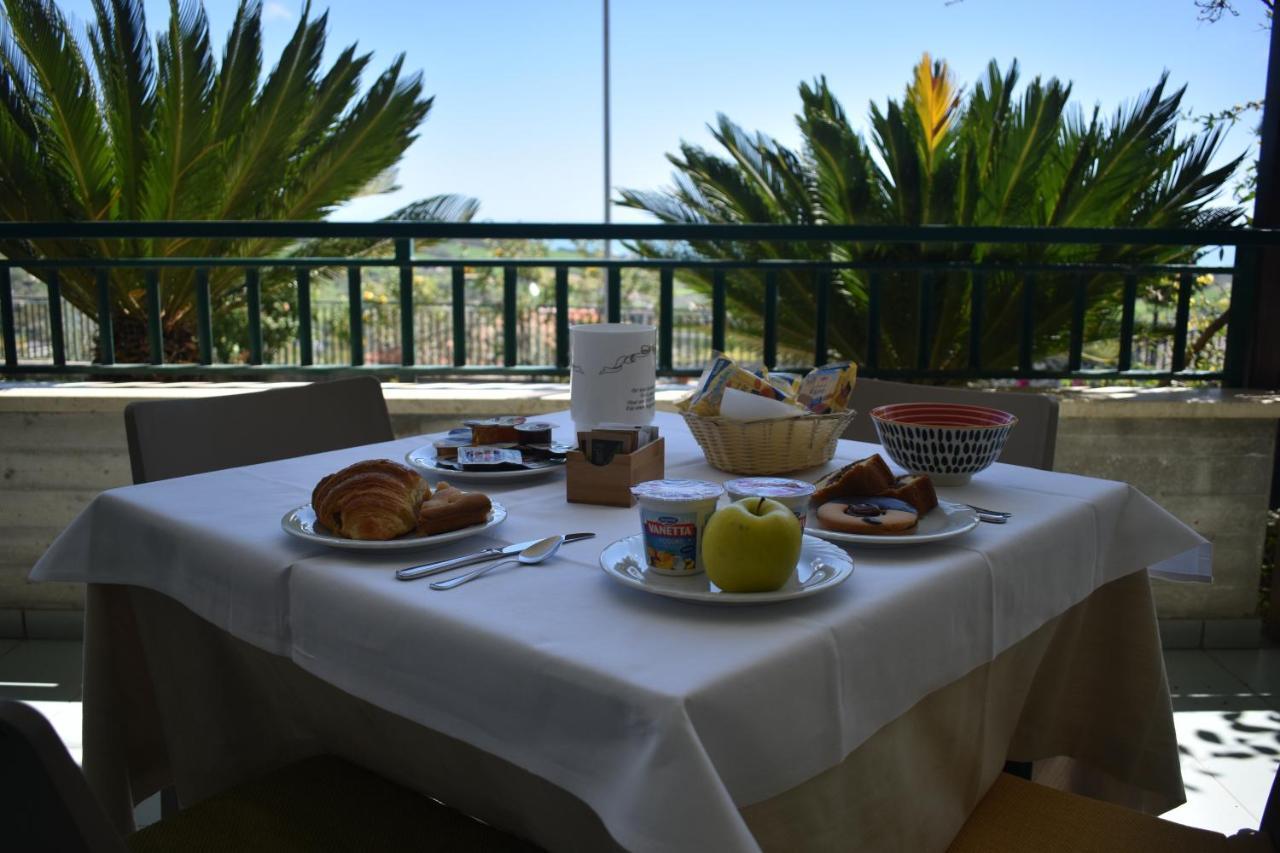 אקווביבה פיצ'נה Hotel Ristorante Il Grillo מראה חיצוני תמונה