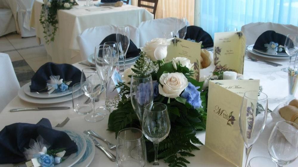 אקווביבה פיצ'נה Hotel Ristorante Il Grillo מראה חיצוני תמונה